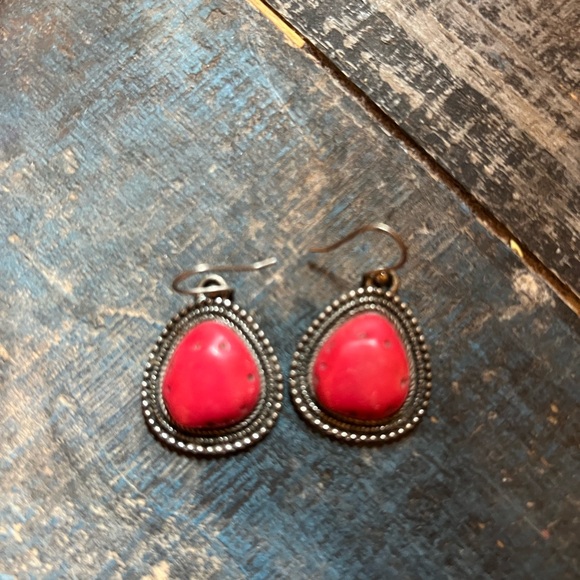 Lucky Brand Silver and Red Teardrop Earrings - Picture 1 of 5